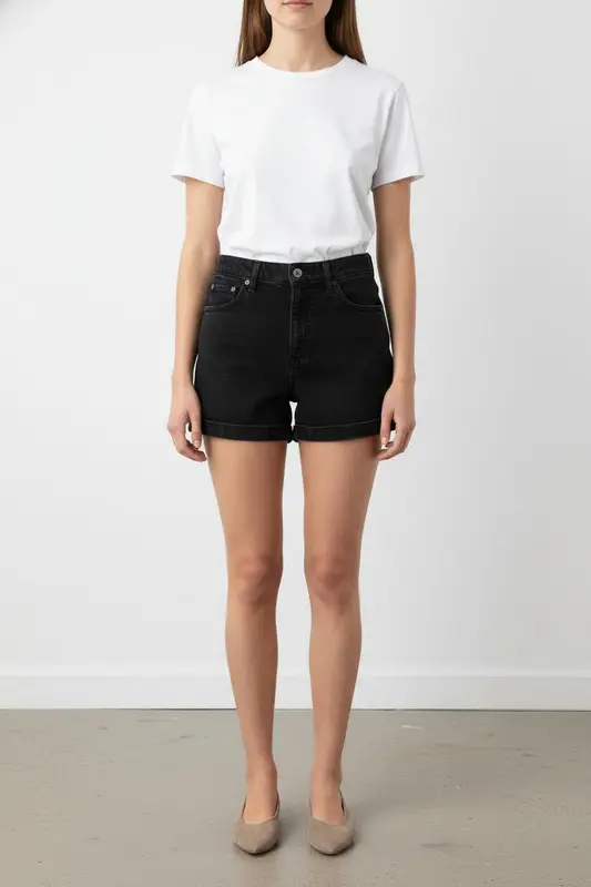 Short en Jean Noir - Taille M/38