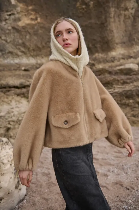 SYDNEY - Veste en fausse fourrure
