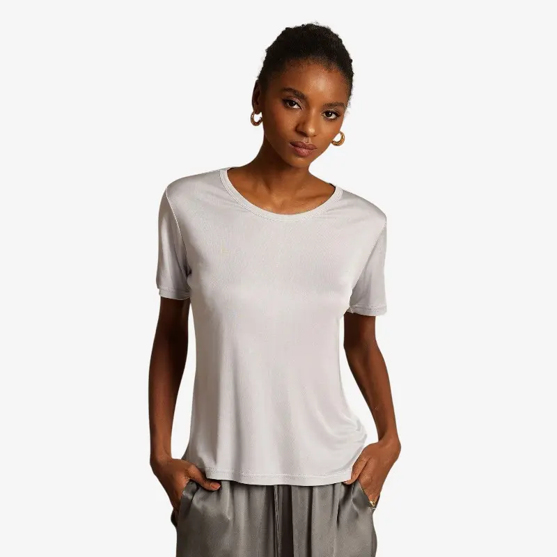 T-shirt femme à col rond et manches courtes