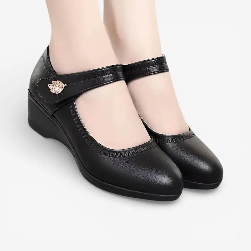 Vesper – Escarpins à bout pointu avec bride ajustable