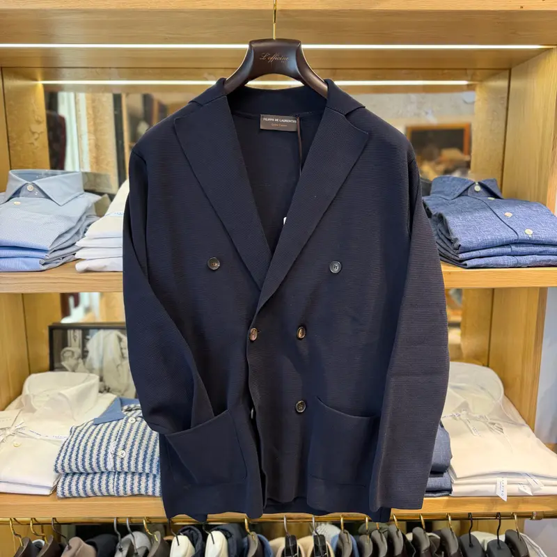Veste croisée en maille bleu marine en crêpe de coton